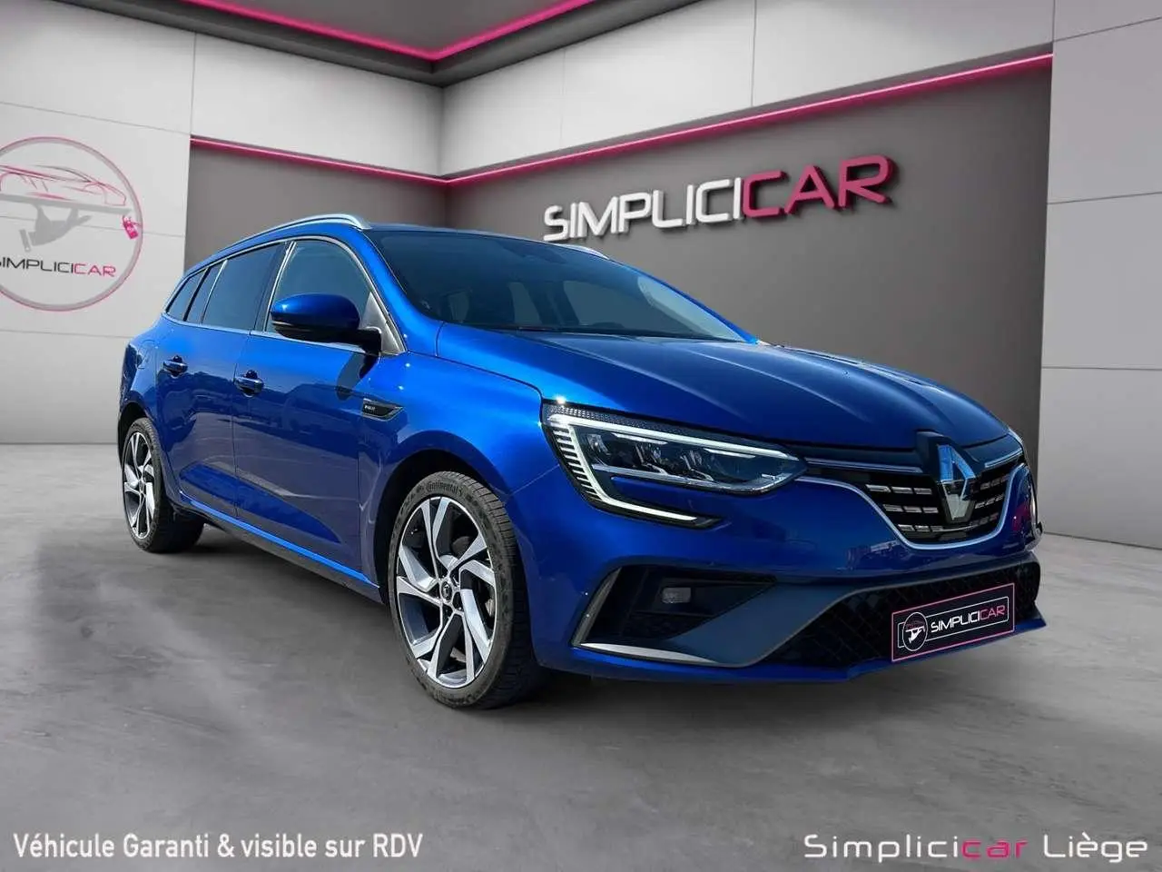 Photo 1 : Renault Megane 2021 Essence