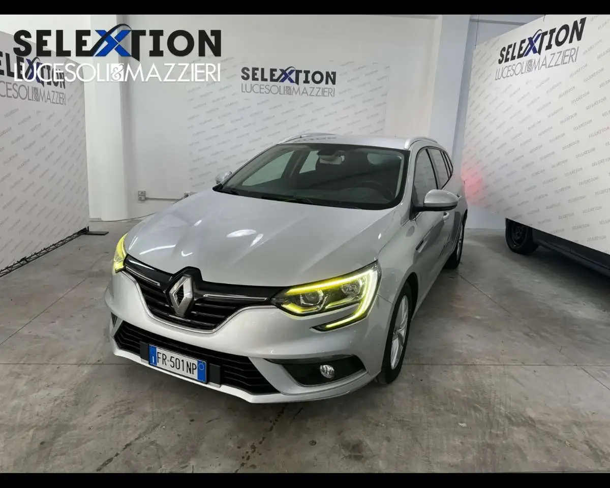 Photo 1 : Renault Megane 2018 Diesel