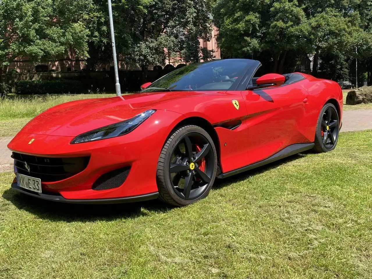 Photo 1 : Ferrari Portofino 2019 Petrol