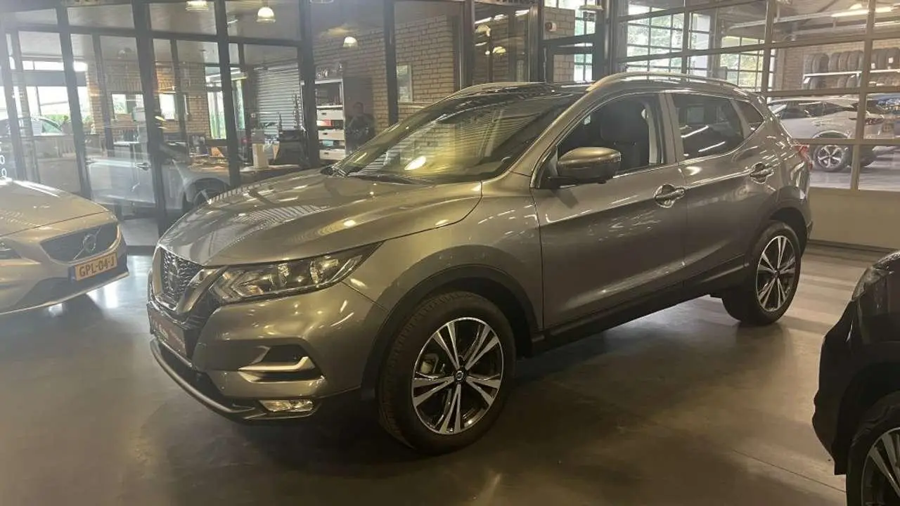 Photo 1 : Nissan Qashqai 2019 Essence