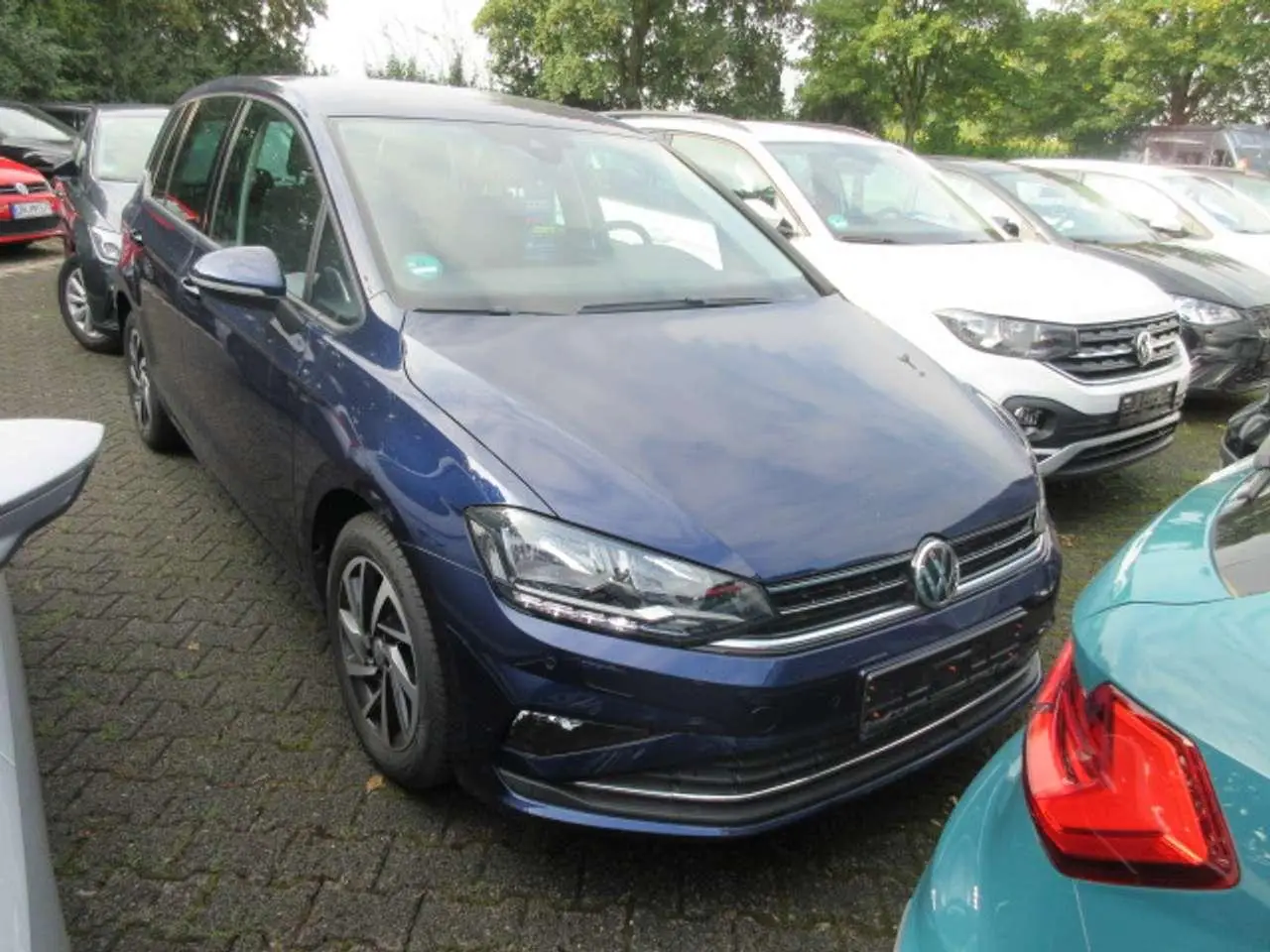 Photo 1 : Volkswagen Golf 2019 Petrol