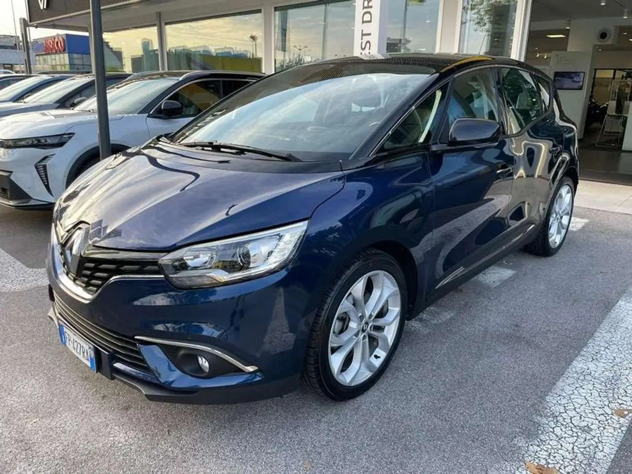 Photo 1 : Renault Scenic 2018 Diesel