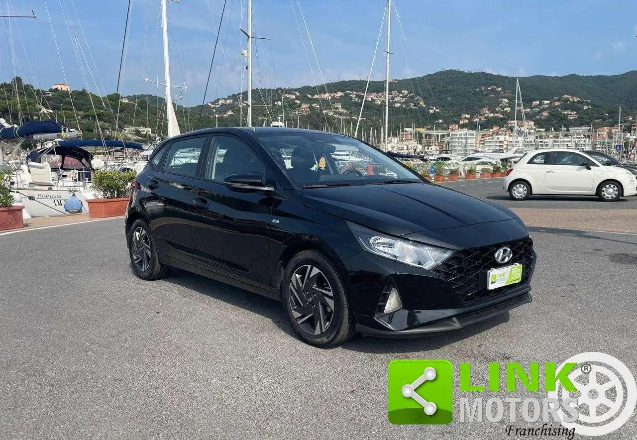 Photo 1 : Hyundai I20 2022 Hybride