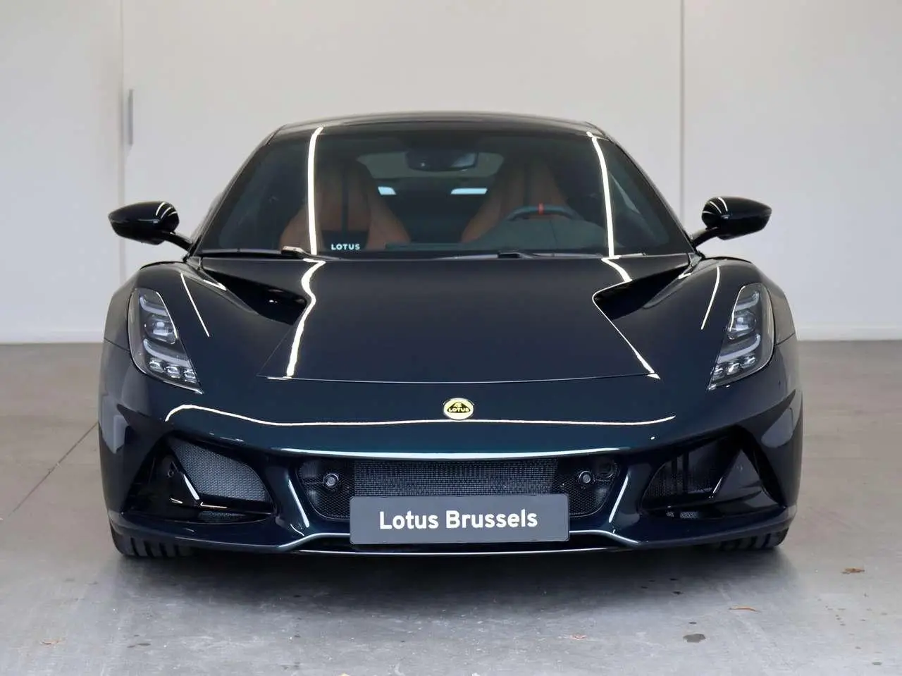 Photo 1 : Lotus Emira 2024 Petrol