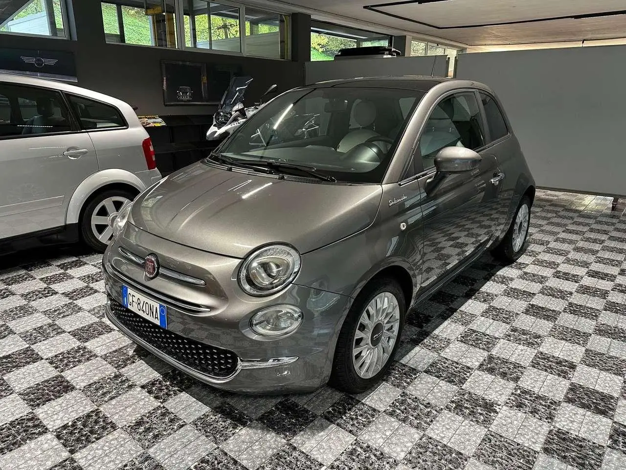 Photo 1 : Fiat 500 2021 Hybrid