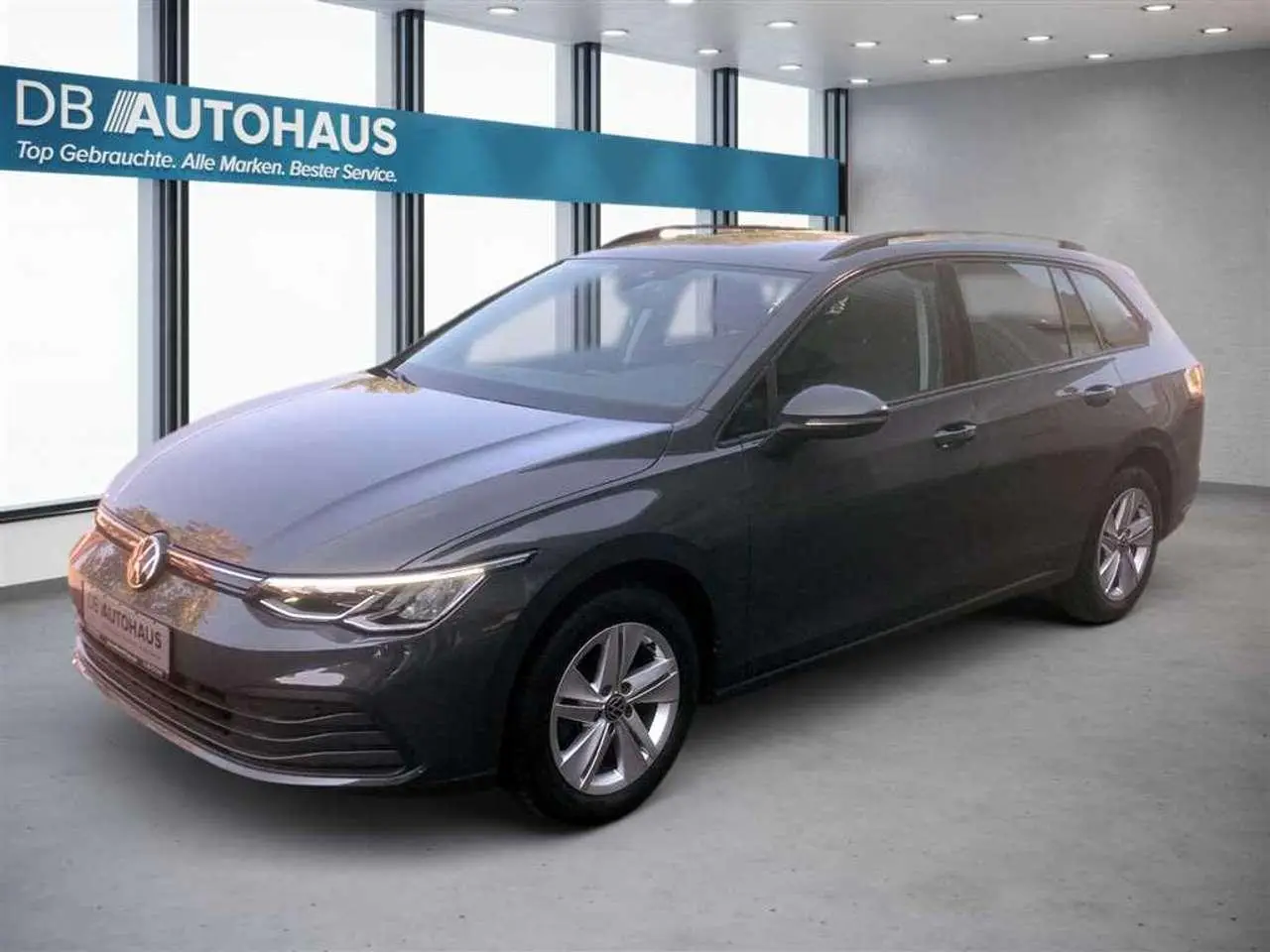 Photo 1 : Volkswagen Golf 2022 Essence