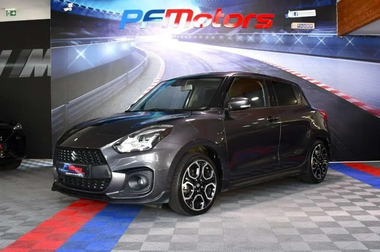 Photo 1 : Suzuki Swift 2020 Essence