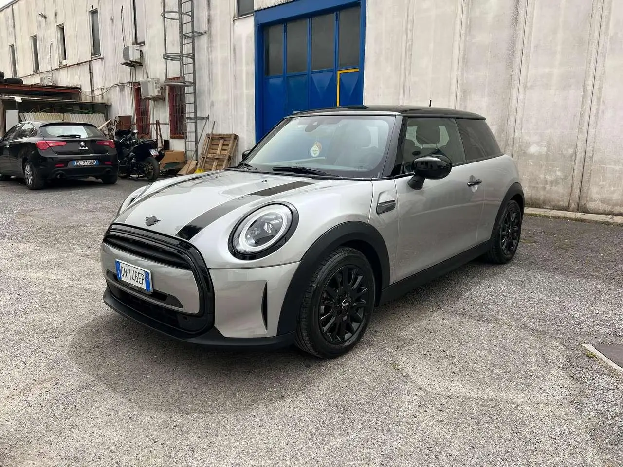 Photo 1 : Mini Cooper 2023 Essence