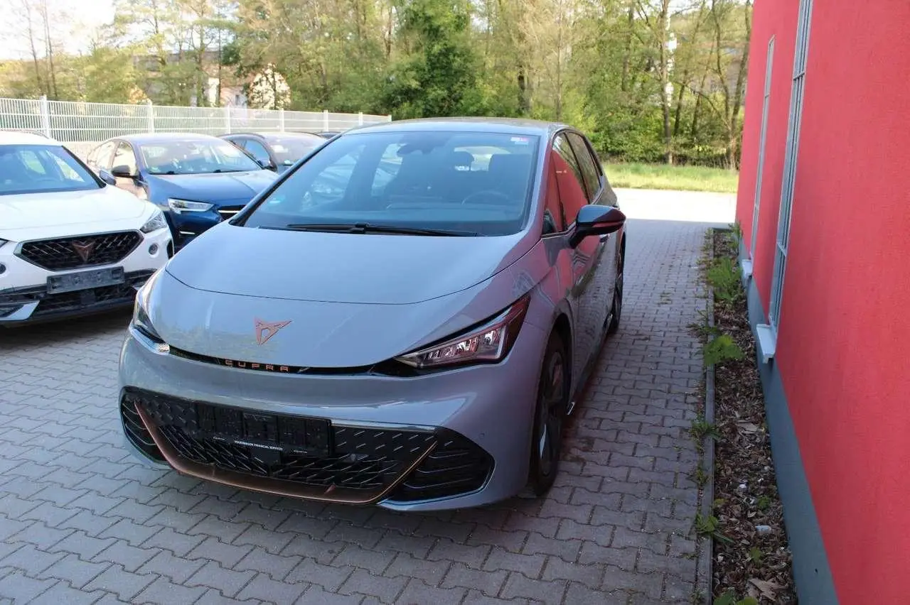 Photo 1 : Cupra Born 2021 Électrique