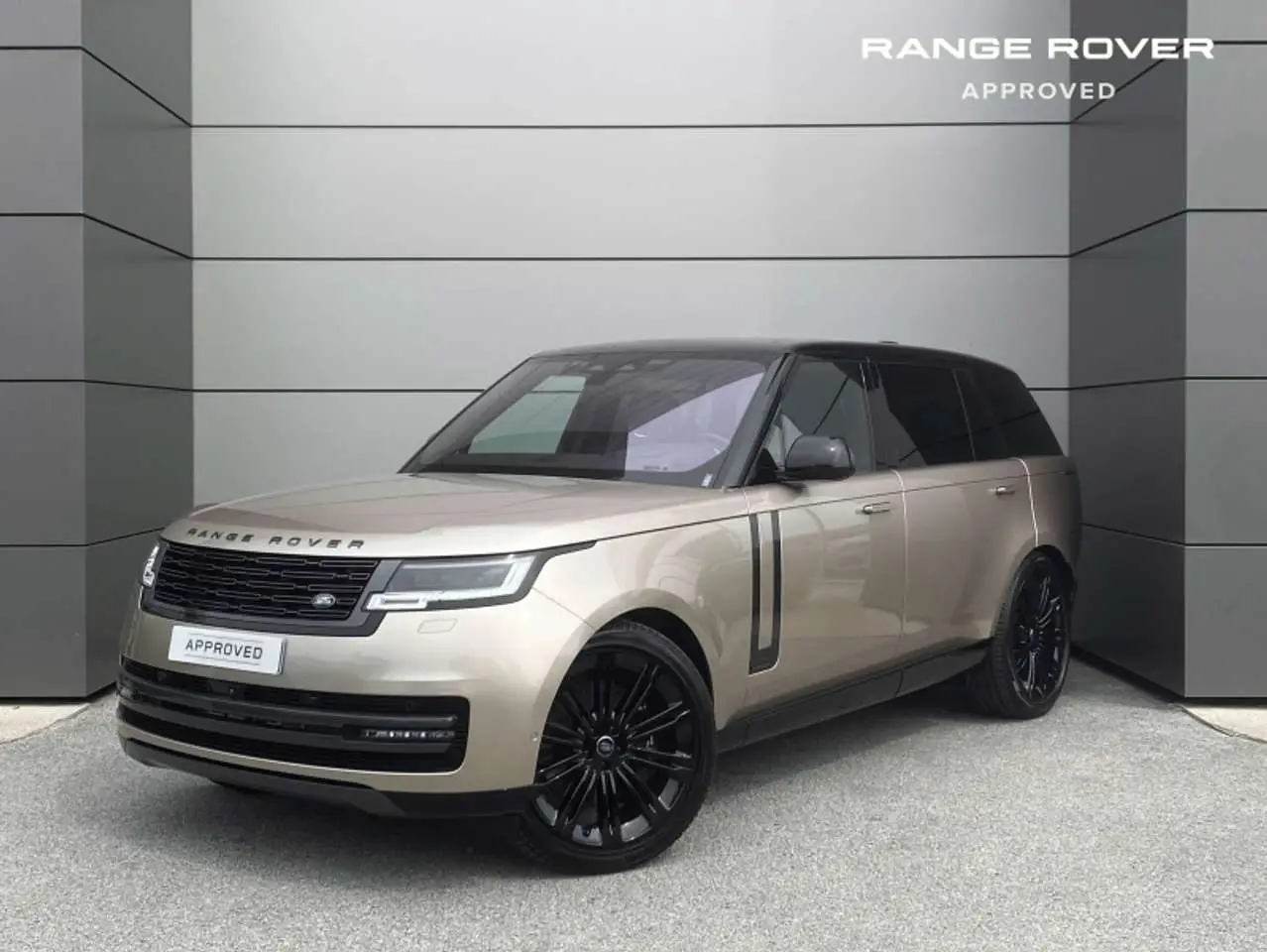 Photo 1 : Land Rover Range Rover 2023 Petrol