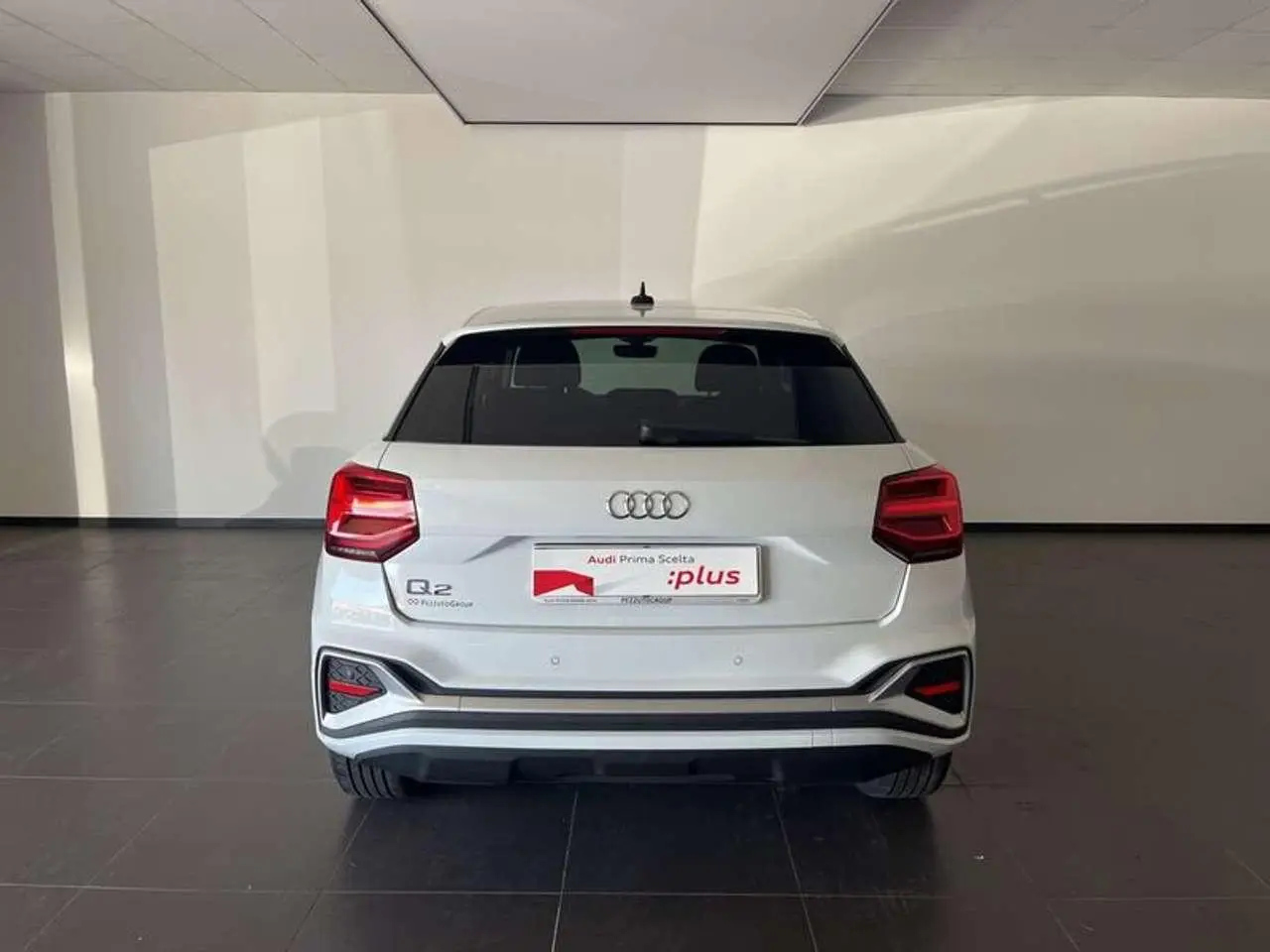 Photo 1 : Audi Q2 2023 Diesel