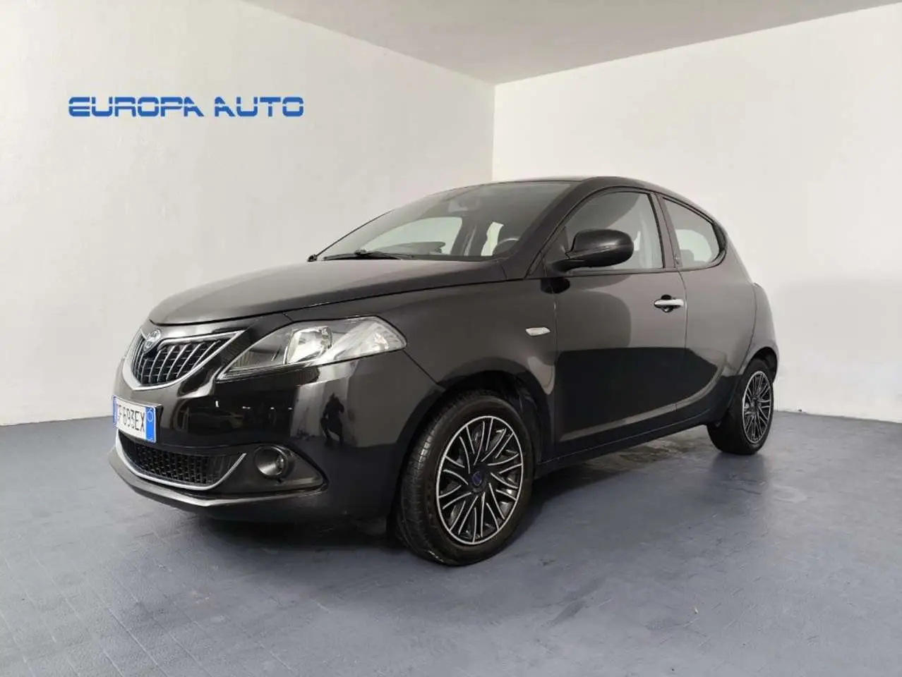 Photo 1 : Lancia Ypsilon 2021 Petrol