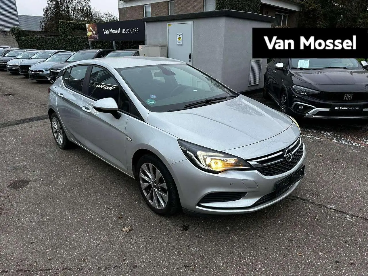 Photo 1 : Opel Astra 2019 Essence