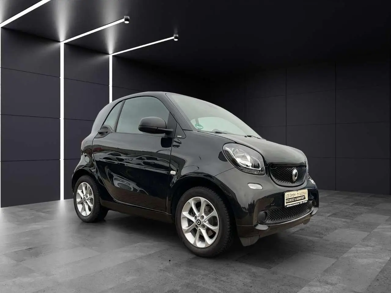 Photo 1 : Smart Fortwo 2018 Petrol