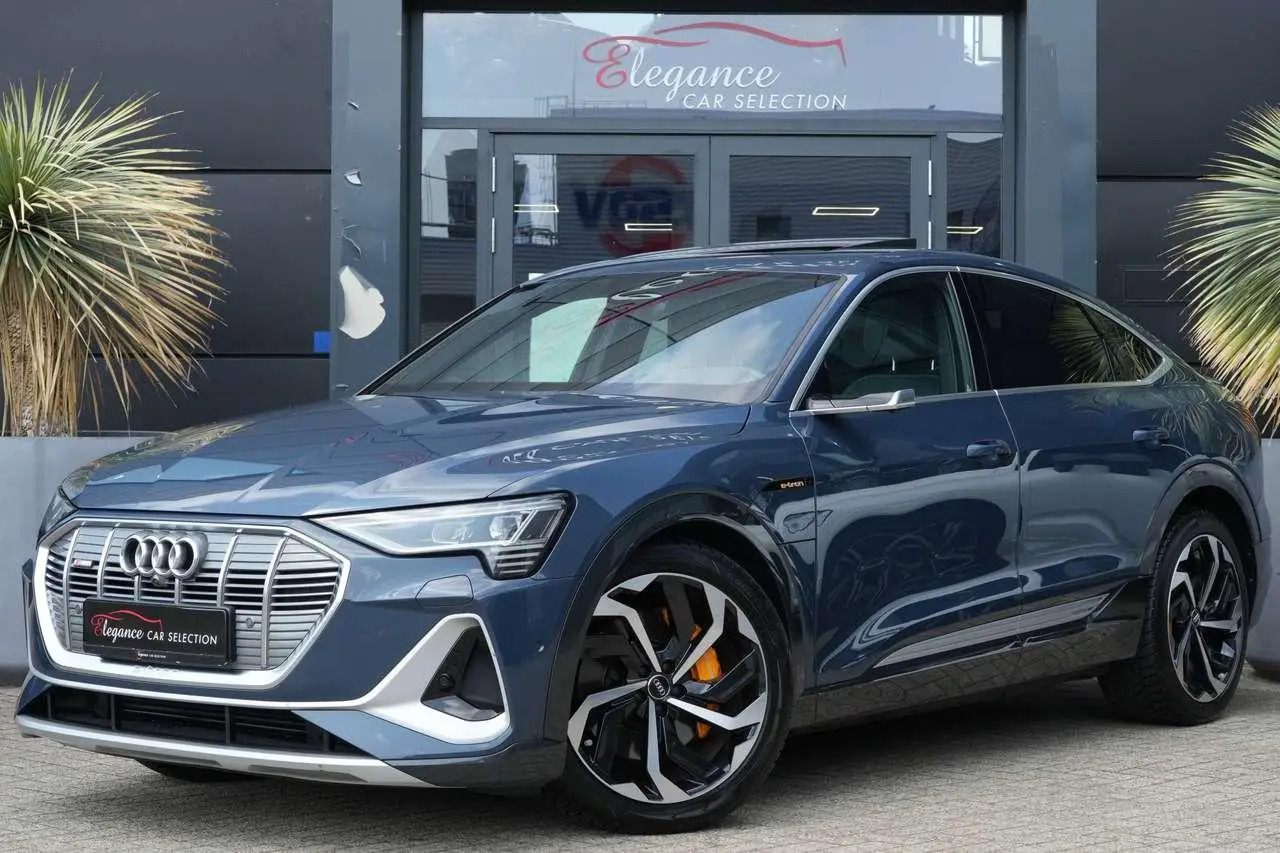 Photo 1 : Audi E-tron 2020 Electric