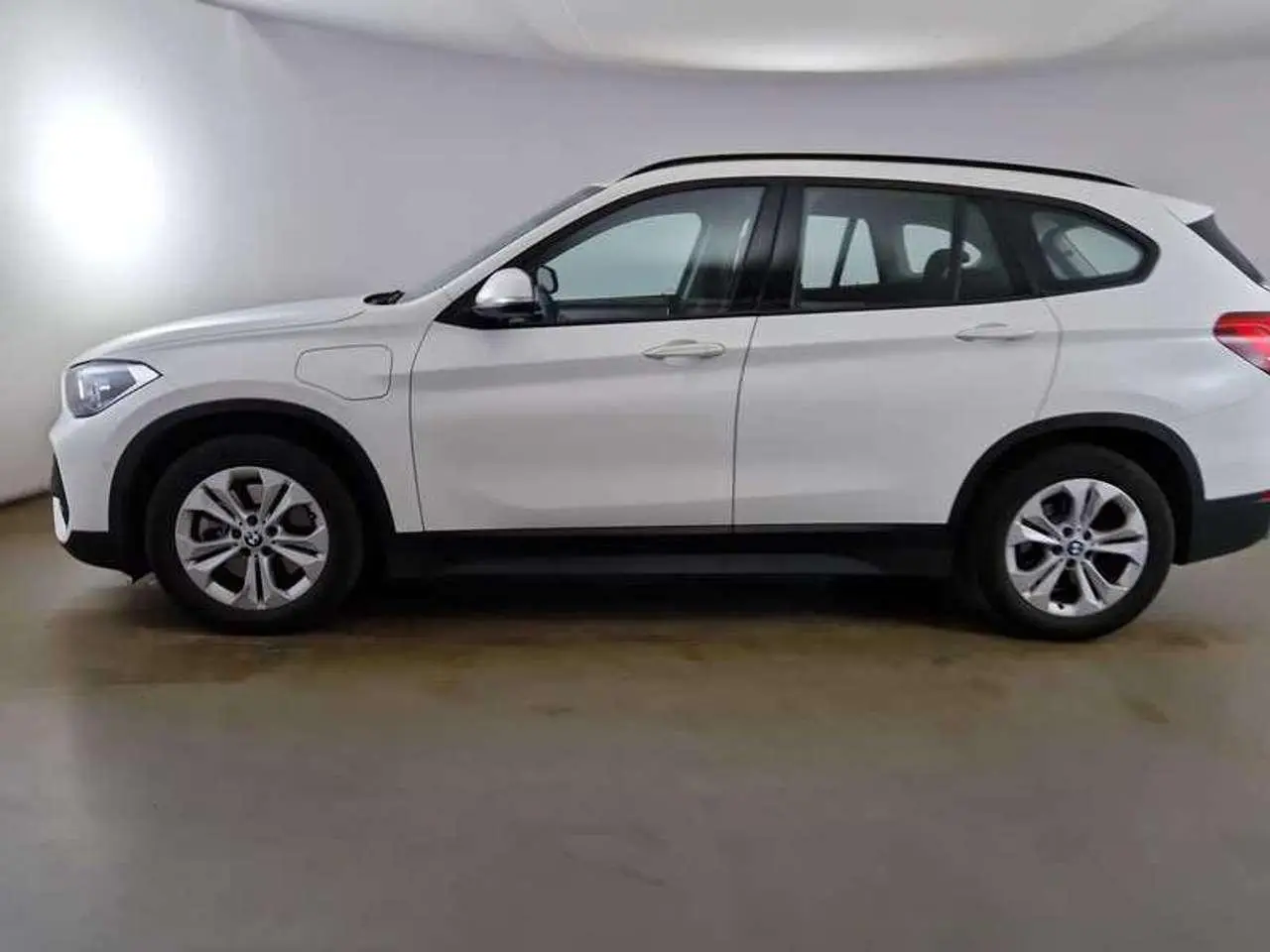 Photo 1 : Bmw X1 2021 Hybride