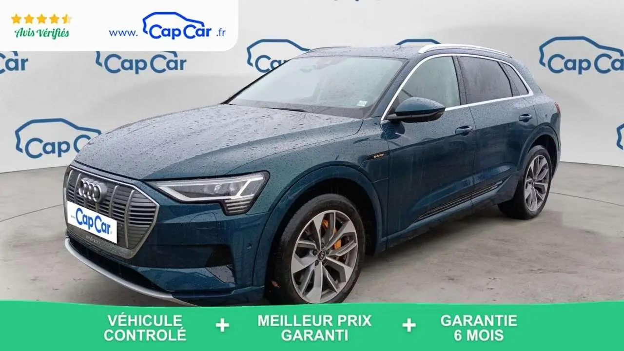 Photo 1 : Audi Q8 2020 Électrique