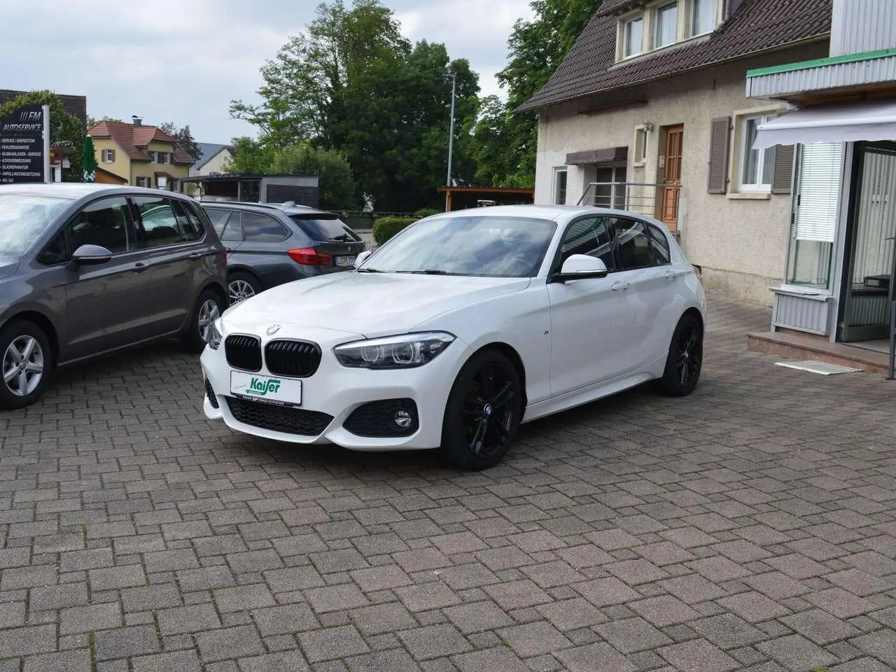 Photo 1 : Bmw Serie 1 2019 Petrol