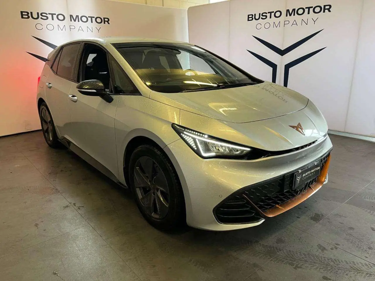 Photo 1 : Cupra Born 2023 Electric