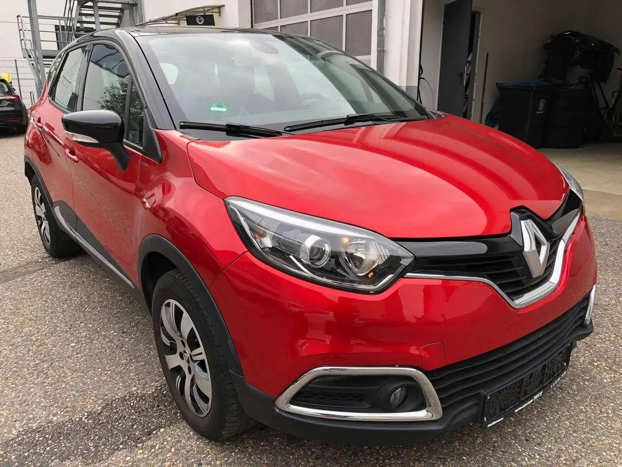 Photo 1 : Renault Captur 2017 Essence