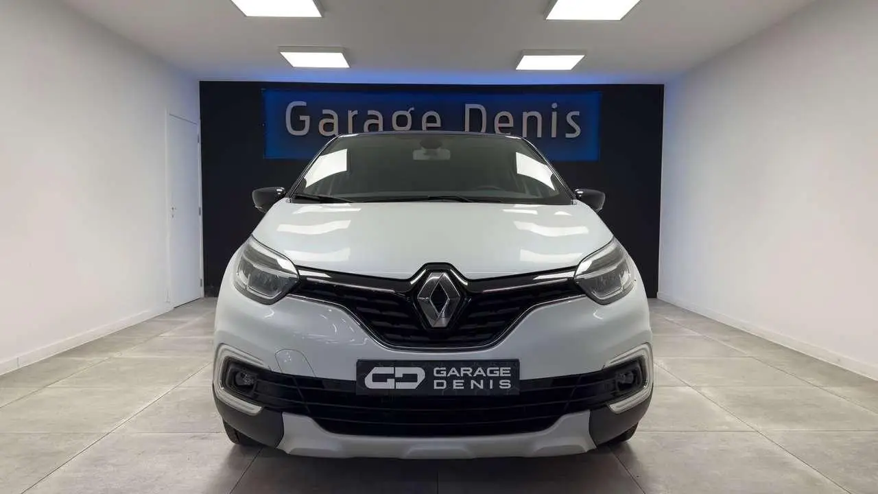 Photo 1 : Renault Captur 2019 Petrol