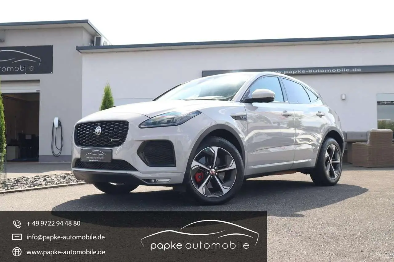 Photo 1 : Jaguar E-pace 2021 Hybrid