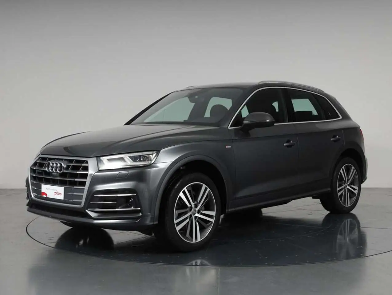 Photo 1 : Audi Q5 2018 Diesel