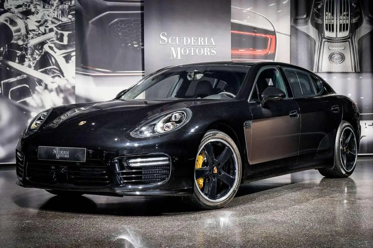 Photo 1 : Porsche Panamera 2016 Petrol