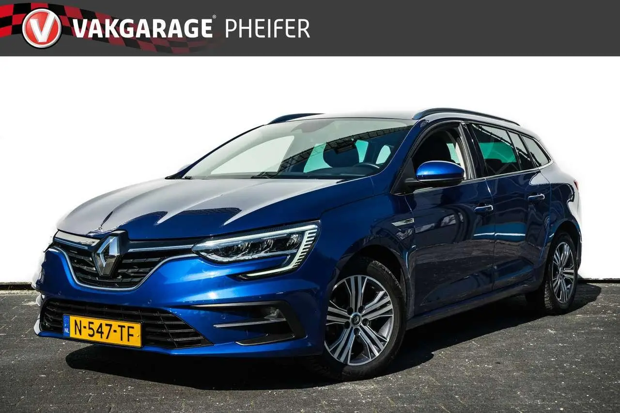 Photo 1 : Renault Megane 2022 Essence