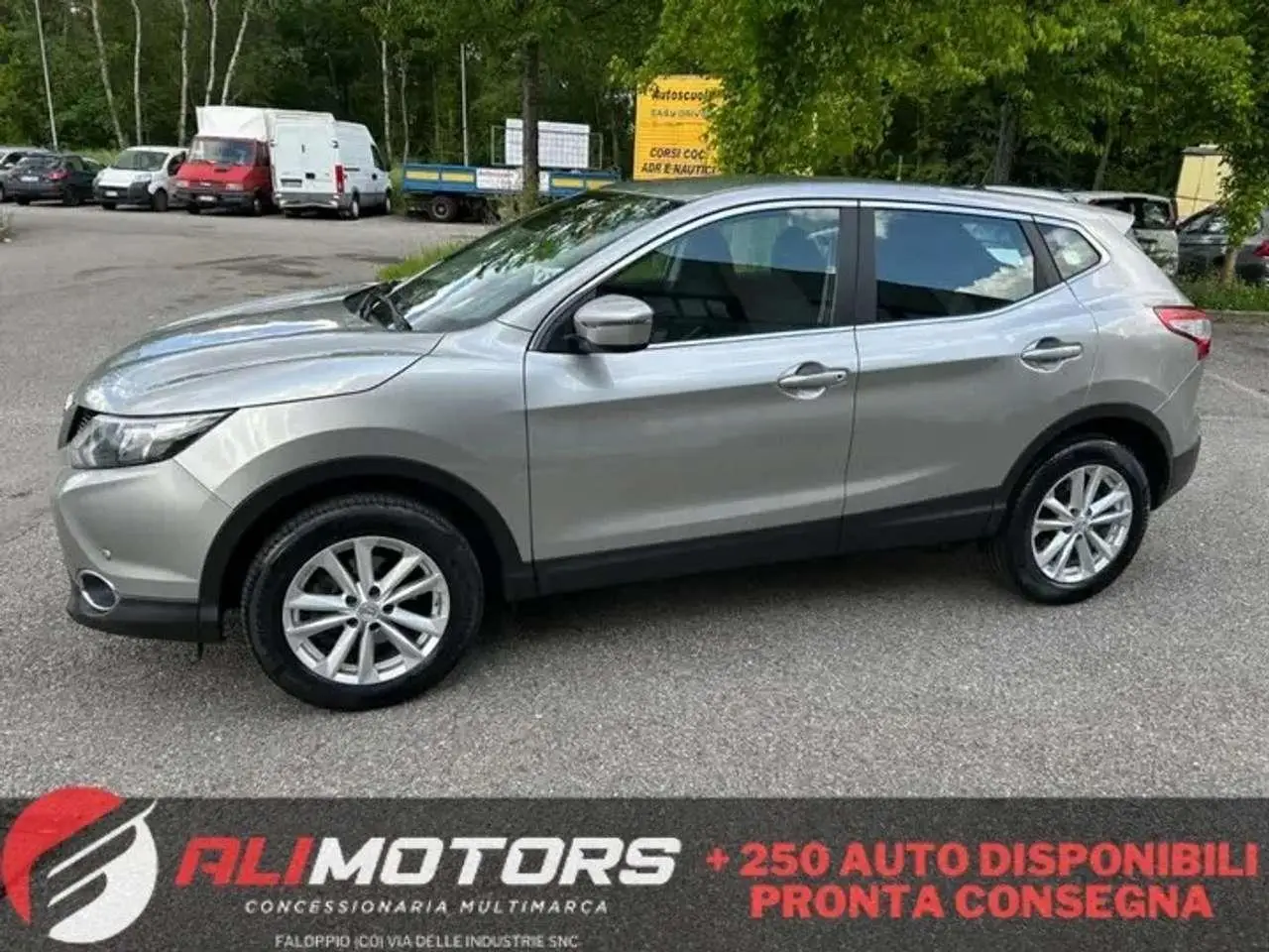 Photo 1 : Nissan Qashqai 2016 Diesel