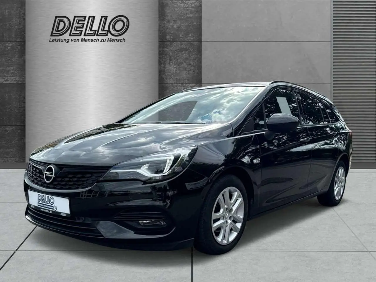 Photo 1 : Opel Astra 2020 Petrol