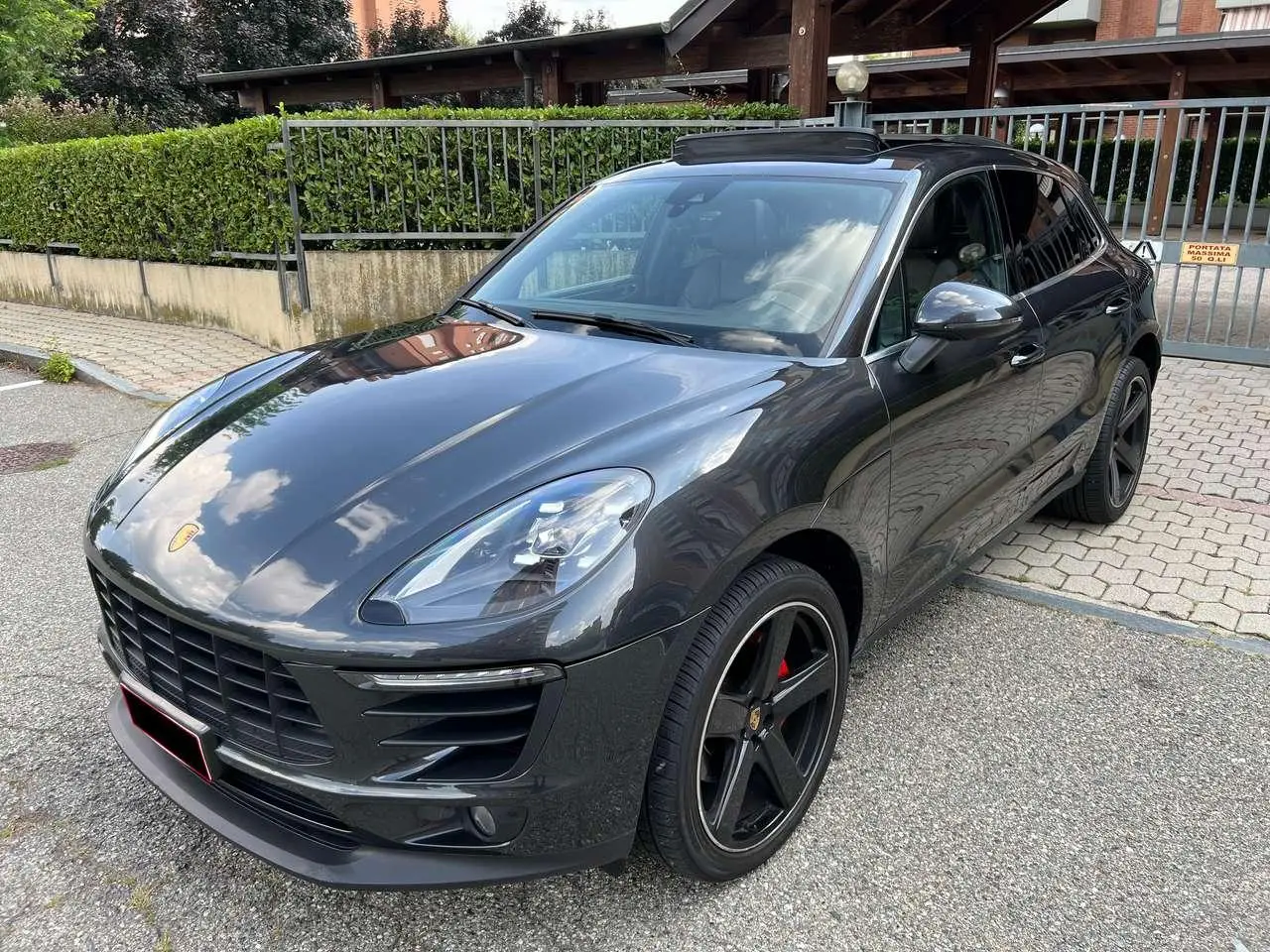 Photo 1 : Porsche Macan 2016 Diesel