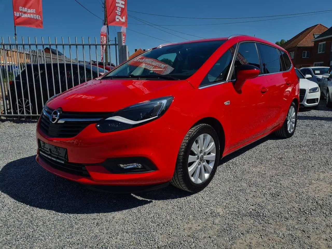 Photo 1 : Opel Zafira 2018 Essence