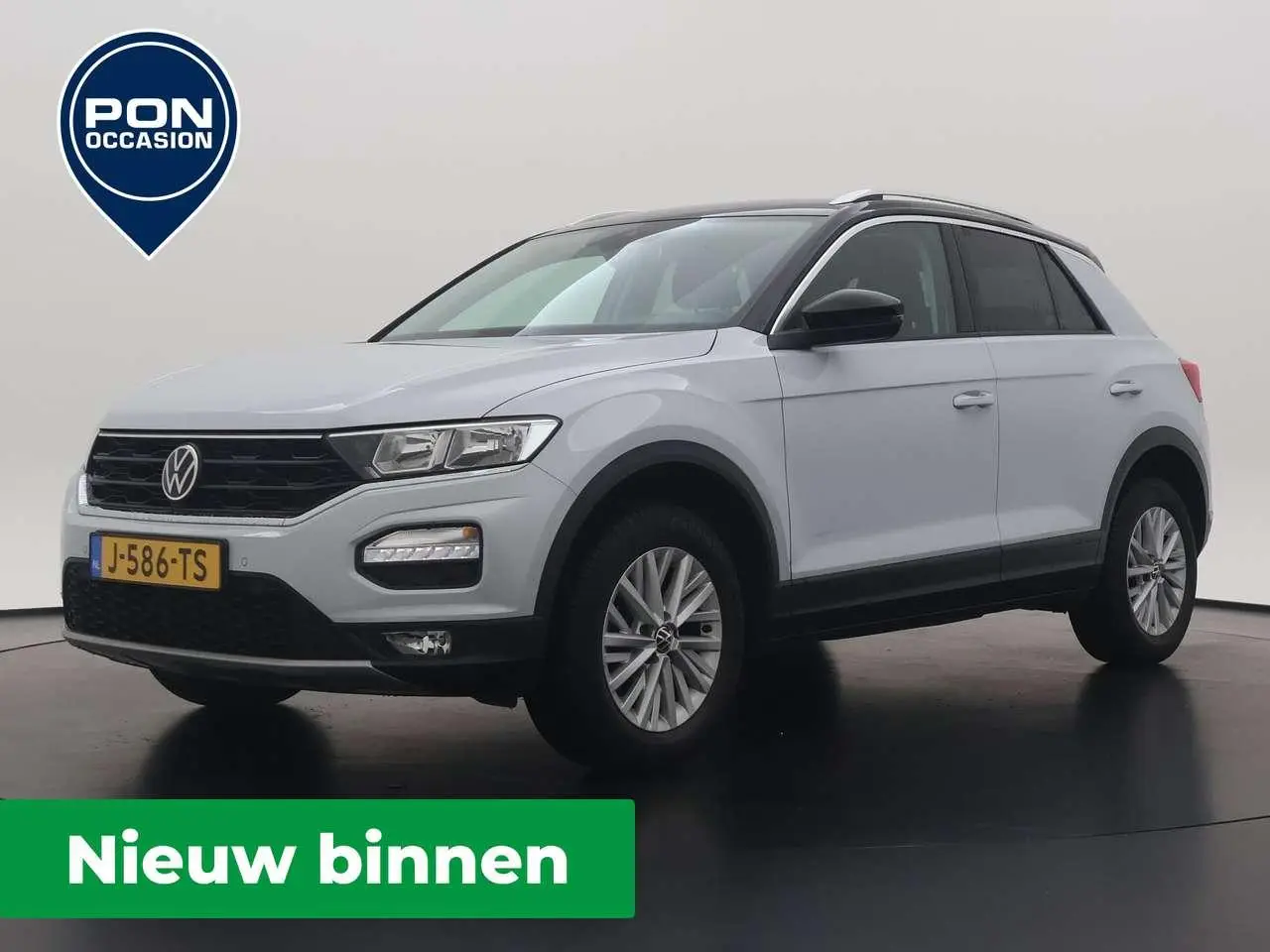 Photo 1 : Volkswagen T-roc 2020 Essence