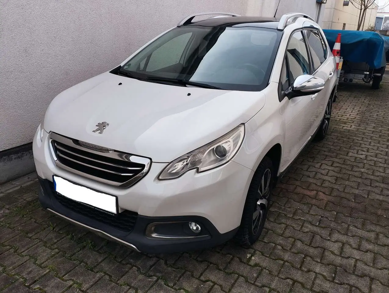 Photo 1 : Peugeot 2008 2015 Petrol