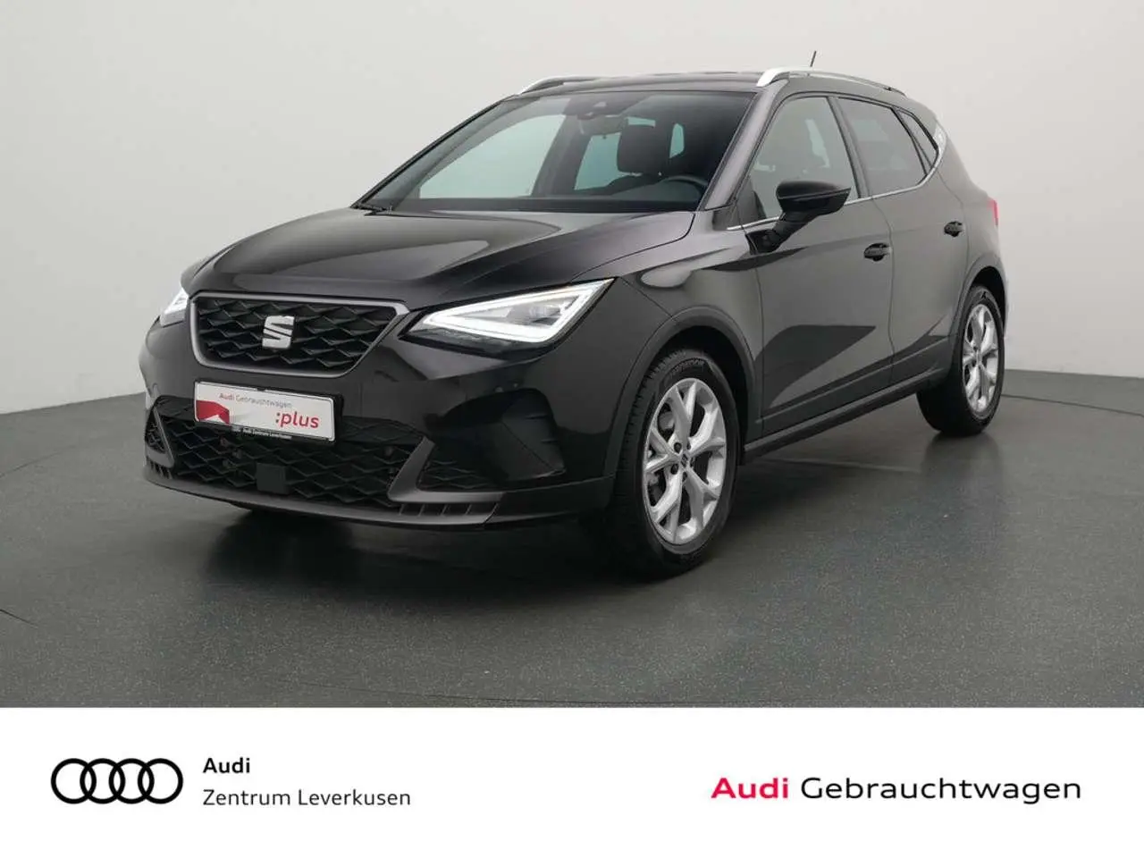 Photo 1 : Seat Arona 2023 Essence