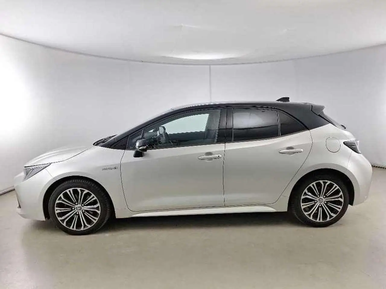 Photo 1 : Toyota Corolla 2020 Hybrid