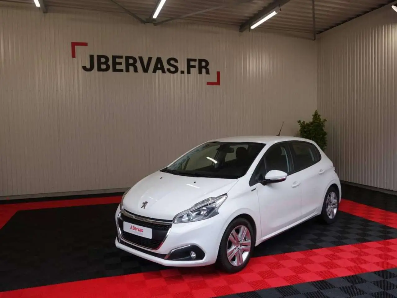 Photo 1 : Peugeot 208 2018 Petrol