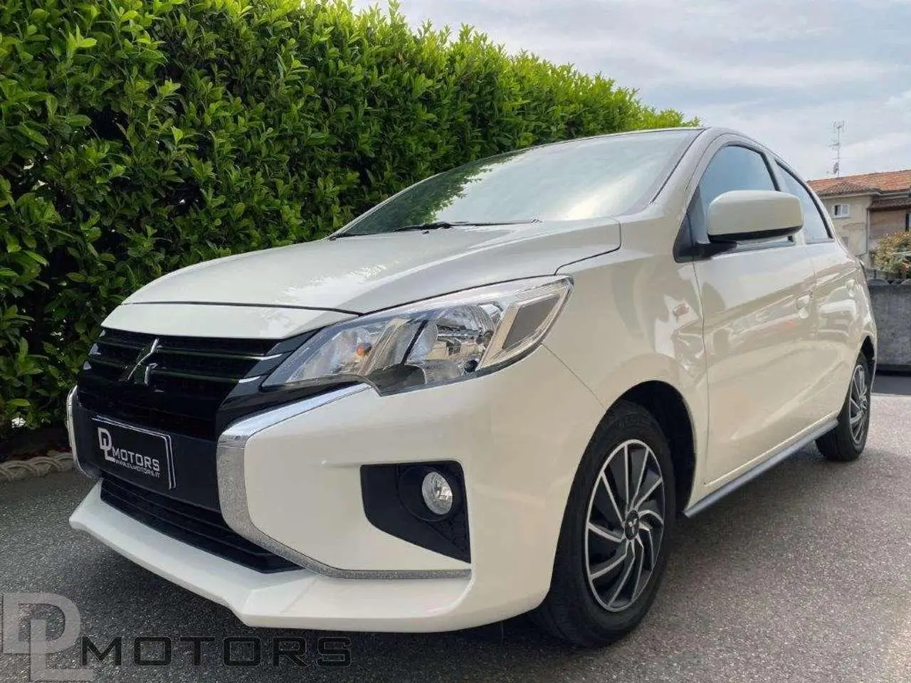 Photo 1 : Mitsubishi Space Star 2022 Petrol