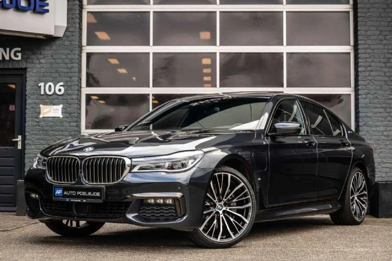 Photo 1 : Bmw Serie 7 2019 Hybrid