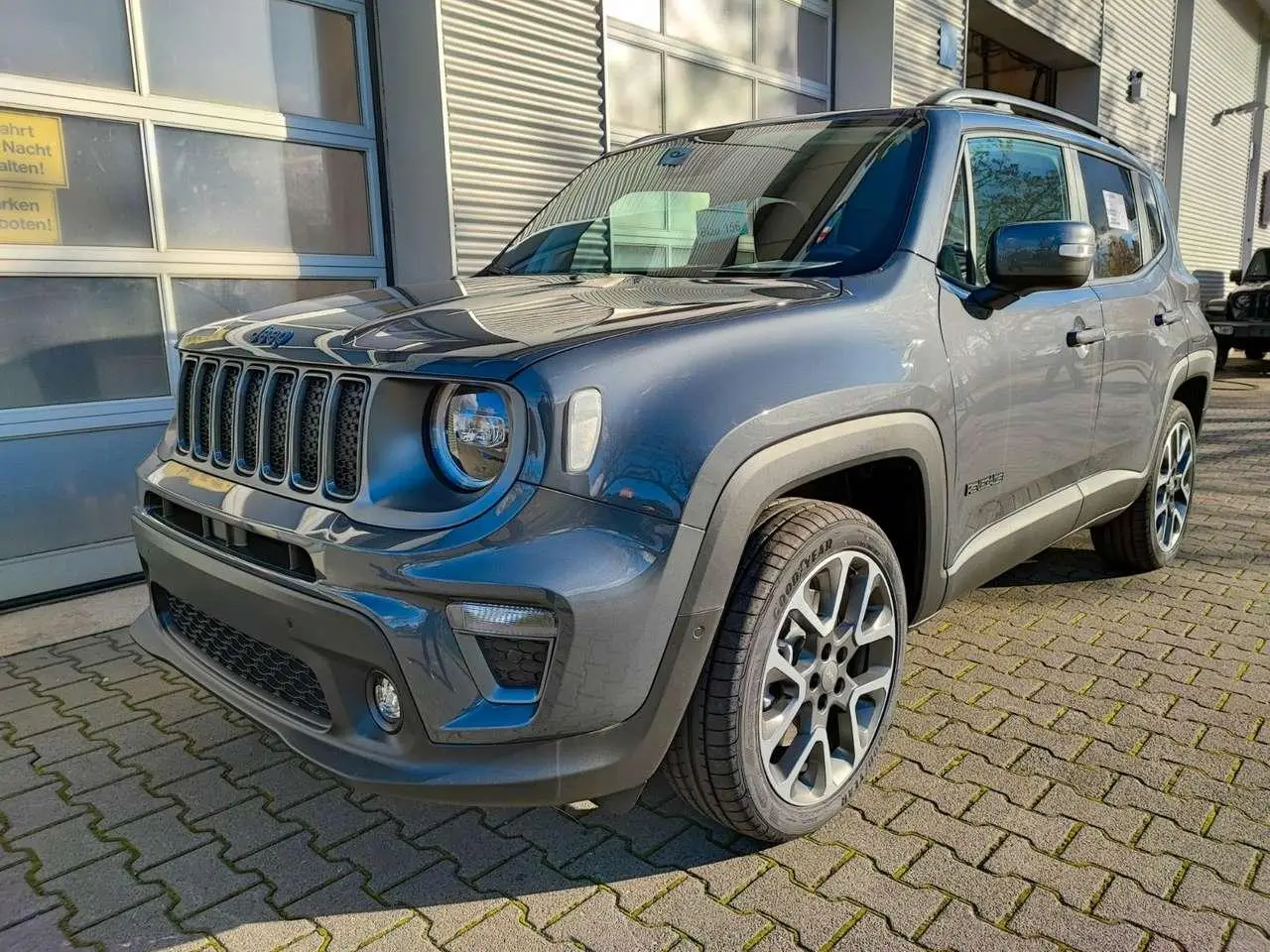 Photo 1 : Jeep Renegade 2022 Hybrid