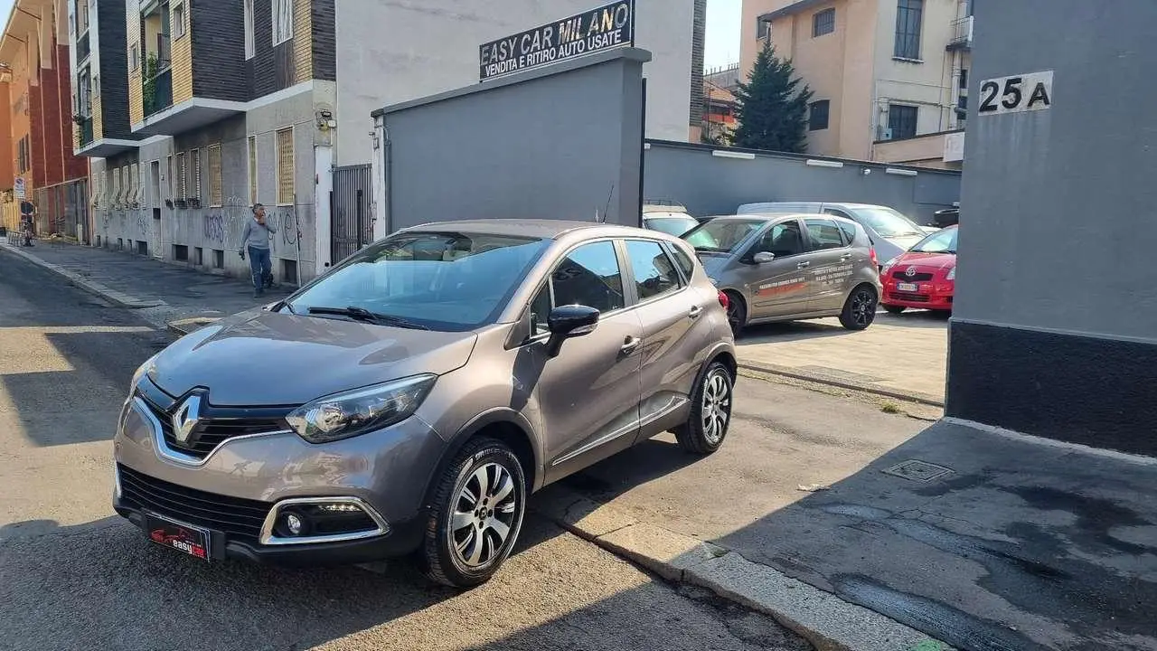 Photo 1 : Renault Captur 2016 Petrol