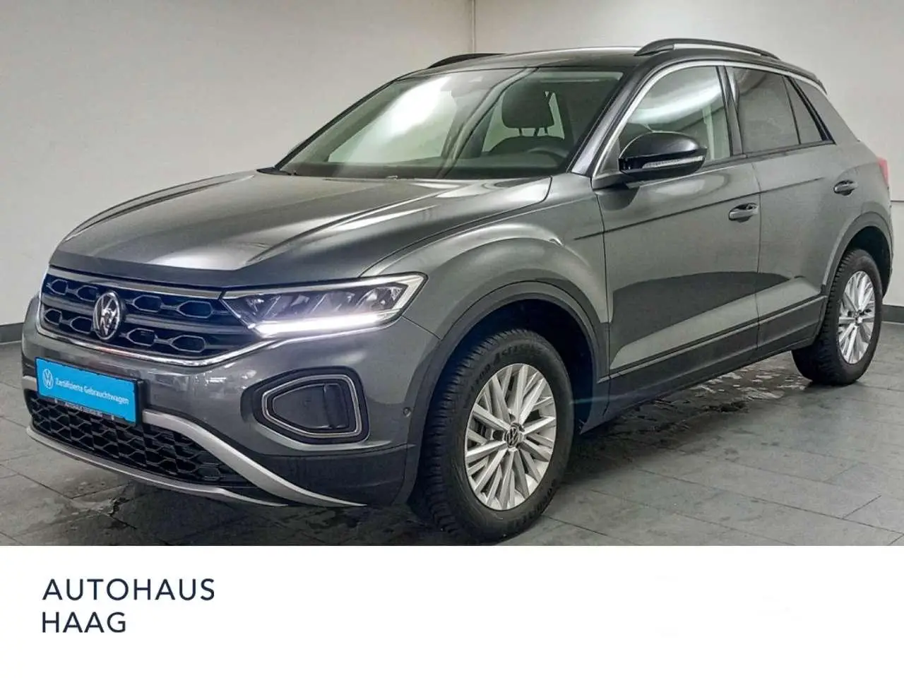 Photo 1 : Volkswagen T-roc 2022 Petrol