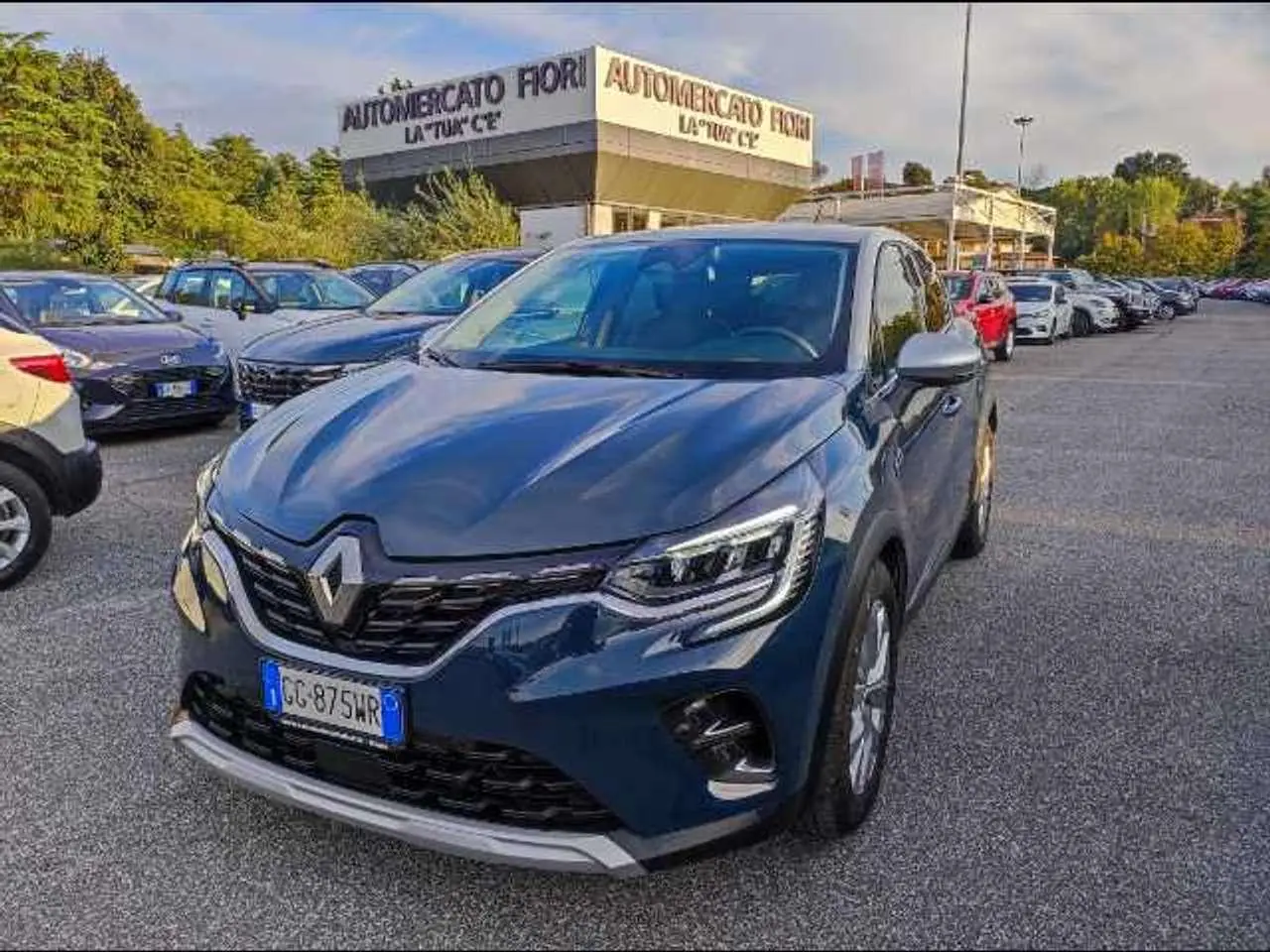 Photo 1 : Renault Captur 2021 Hybride