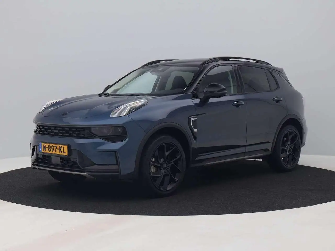 Photo 1 : Lynk & Co 01 2021 Hybrid