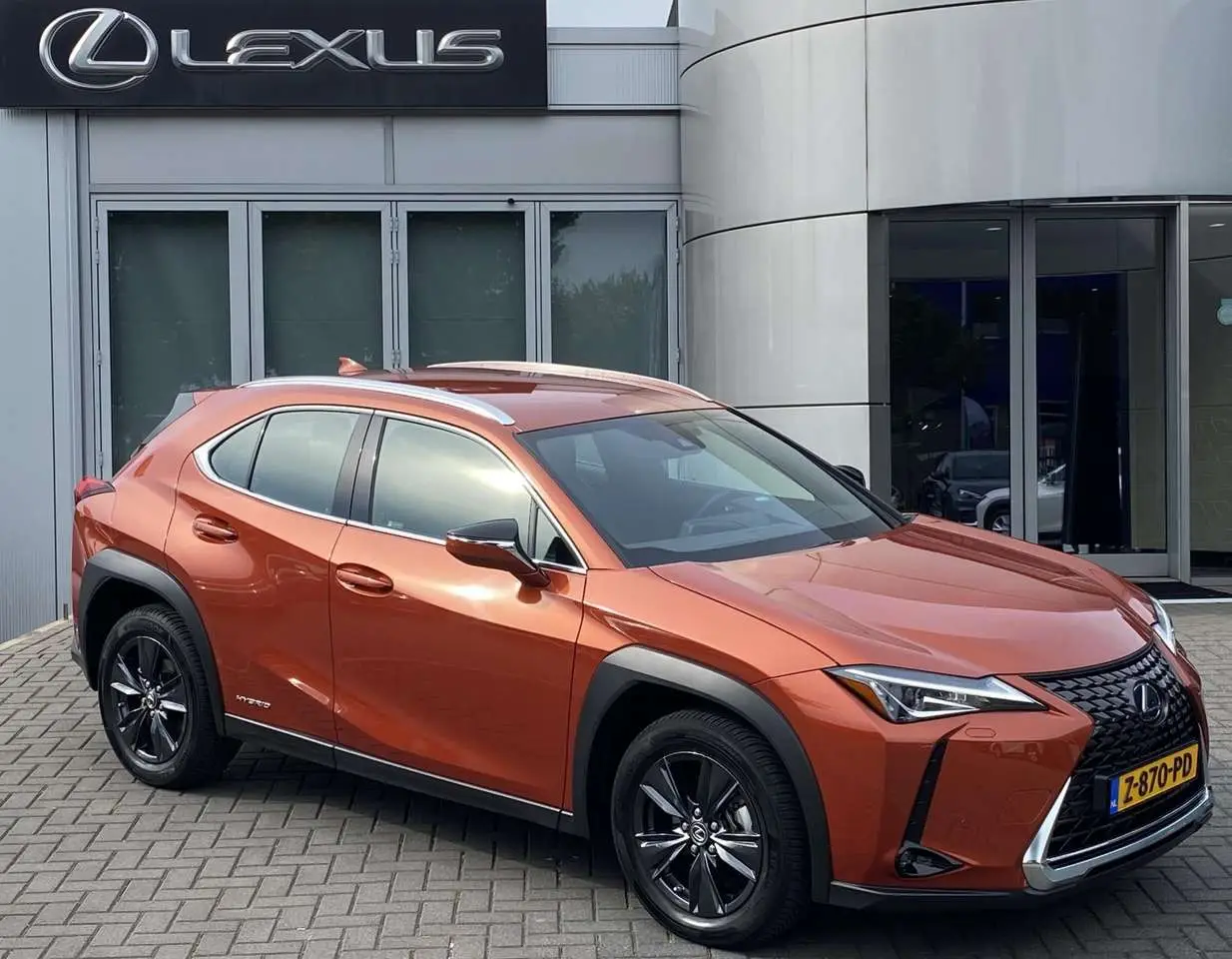 Photo 1 : Lexus Ux 2022 Hybrid