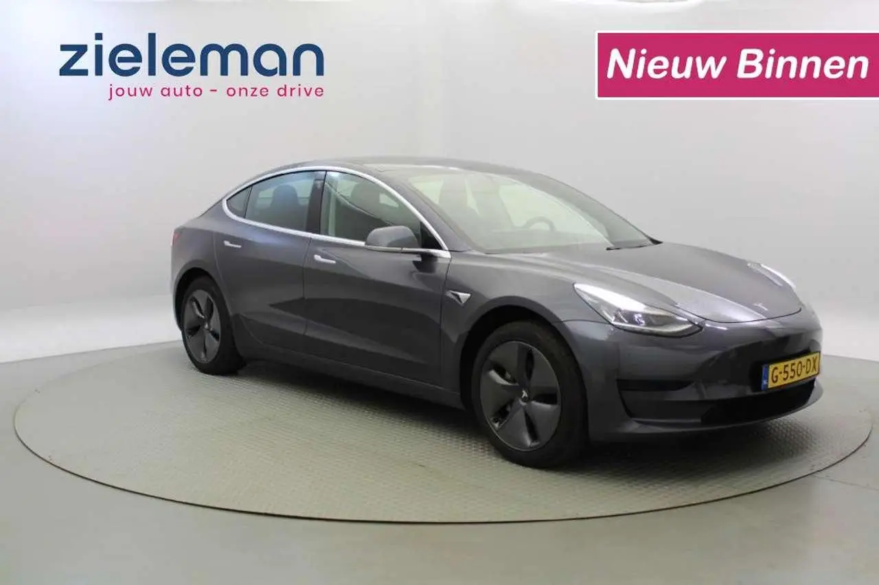 Photo 1 : Tesla Model 3 2019 Electric