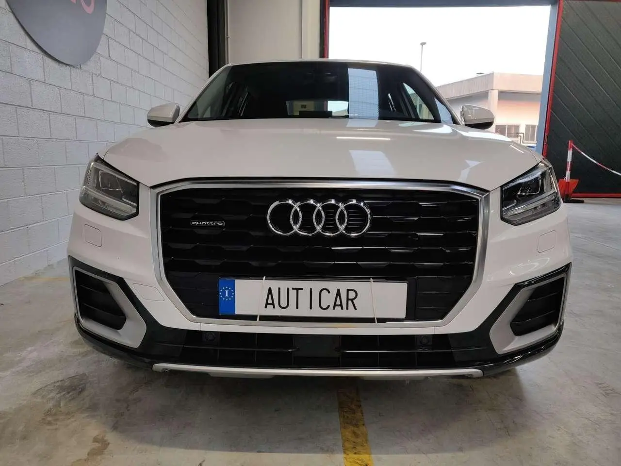 Photo 1 : Audi Q2 2018 Diesel