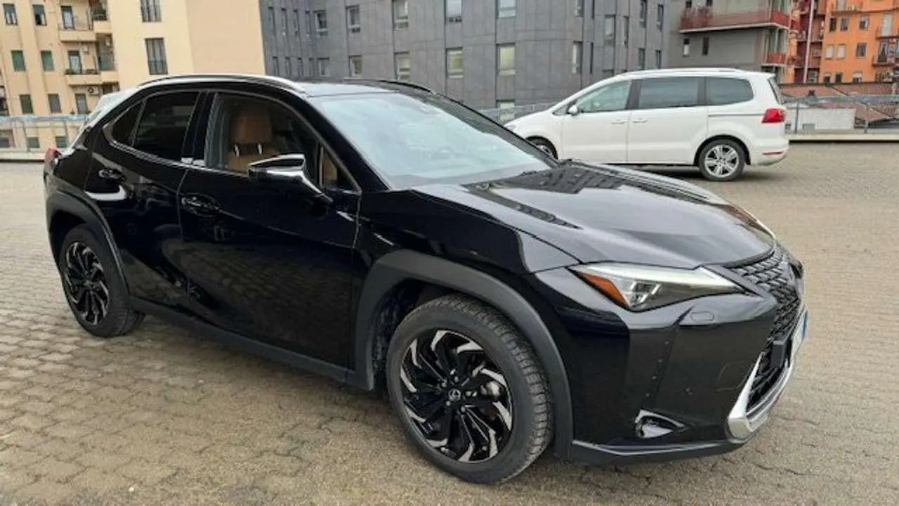 Photo 1 : Lexus Ux 2019 Hybride