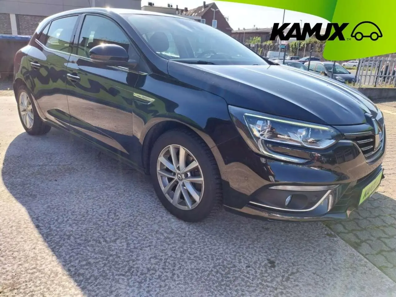 Photo 1 : Renault Megane 2016 Petrol